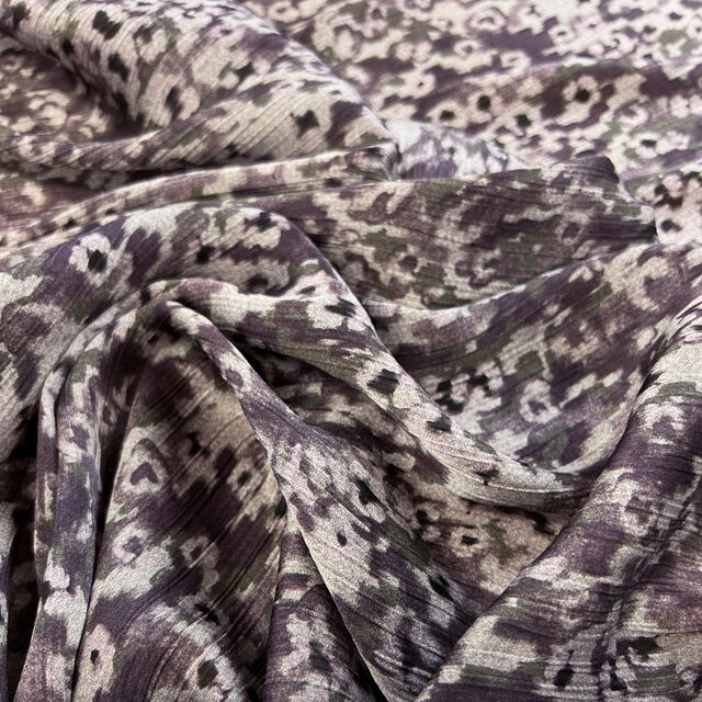 ☆ CAMO LEOPARD - LEOPARD PRINT in OLIVE Fabric