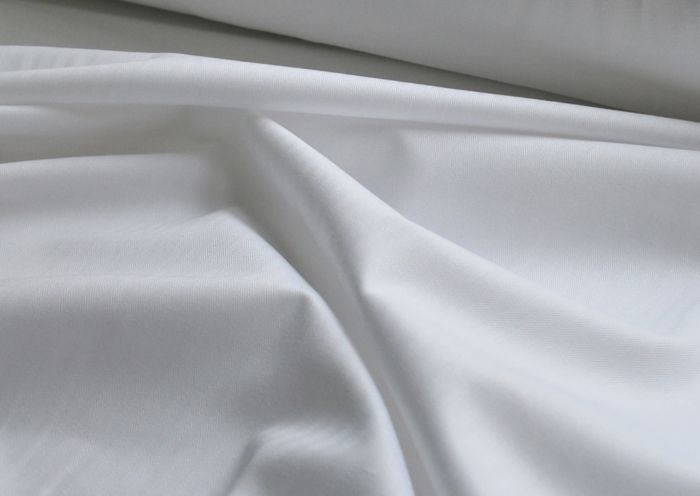 Hathaway II - Fine Herringbone White Cotton Shirting Fabric - w